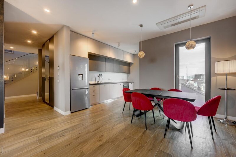 Stefan cel Mare, Viitorului 134, penthouse, 274 mp.